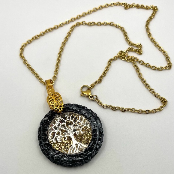 Tree of Life necklace - Picture 7 of 8